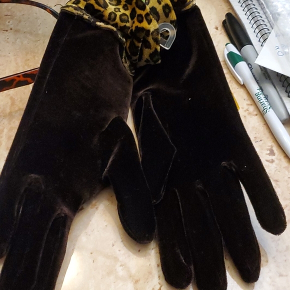 New women gorgeous brown/ leopard gloves - Picture 5 of 5